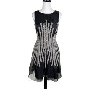 Cremieux Black Organza Embroidered Sleeveless Fit & Flare Cocktail Evening Dress